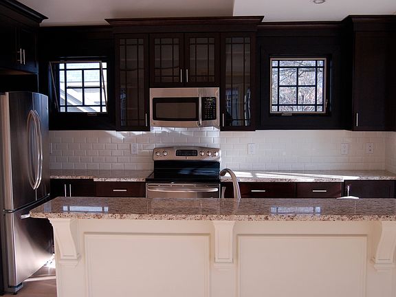 2nd image of 620 Bloomfield Ct APT 203