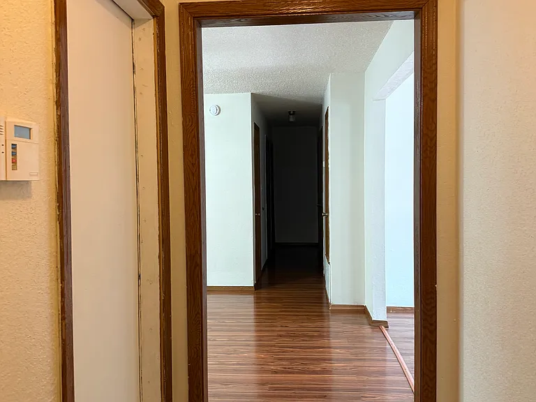 13941 S Hickory Pl — Photo 2
