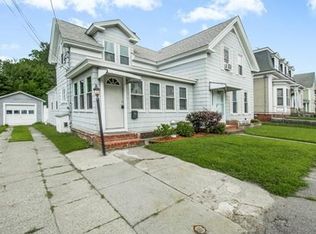 14 Grove St, Ayer, MA 01432