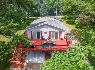 1301 Holiday Dr, Sandwich, IL 60548