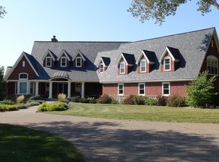 4245 Chippewa Ln, Maple Plain, MN 55359