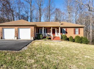 9292 E Patrick Henry Rd, Ashland, VA 23005