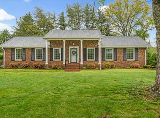 909 Mayfield St, Manchester, TN 37355