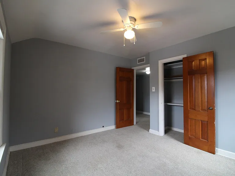 4833 N Mohawk Ave #4 — Photo 9