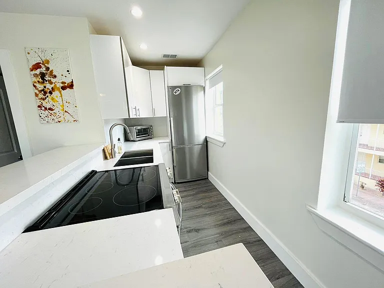 1308 Drexel Ave #305 — Photo 25