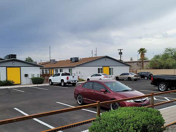 ASSIGNED PRIVATE PARKING INSIDE COMMUNITY