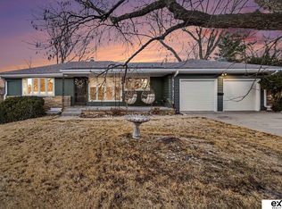 7923 Harney St, Omaha, NE 68114