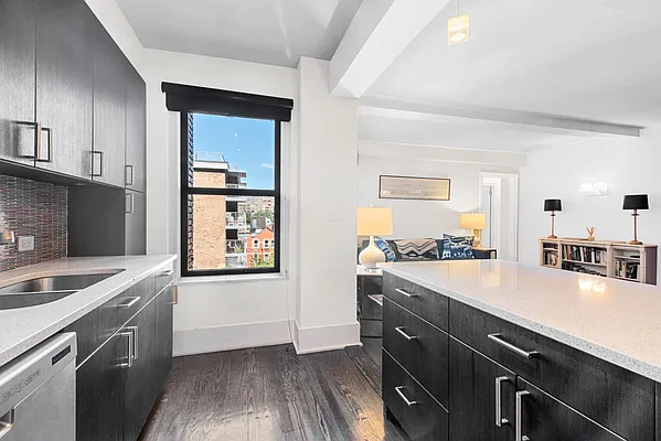 Sold by Digs Realty Group | media 3