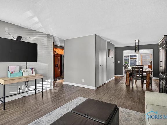5th image of 4814 Sylvan Ct