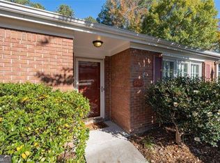 6425 Deerings Ln, Peachtree Corners, GA 30092