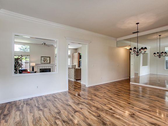 5th image of 15215 Medella Cir