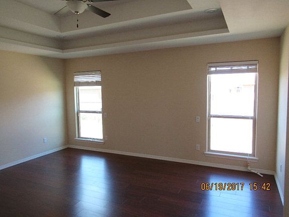 5th image of 3206 Joycee Dr