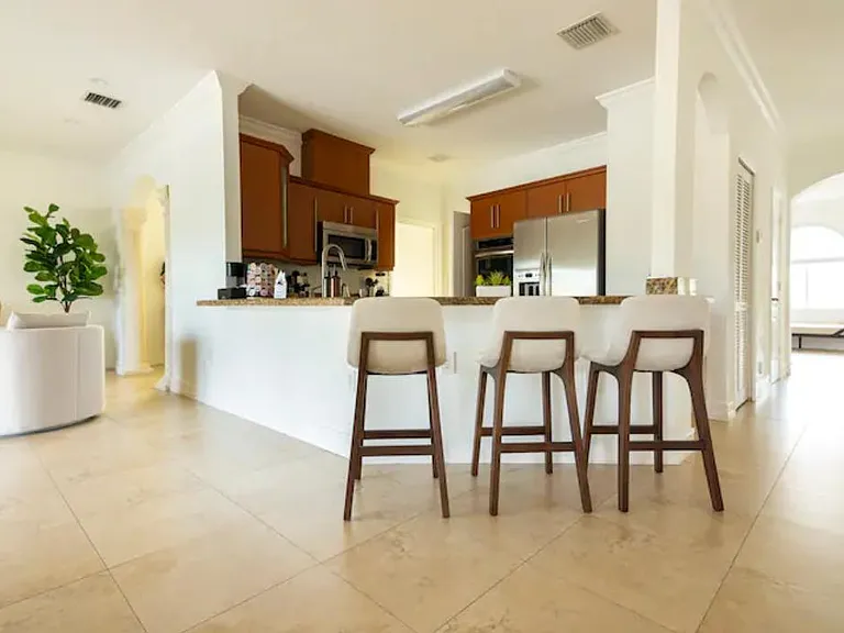 15566 SW 13th Ter — Photo 28