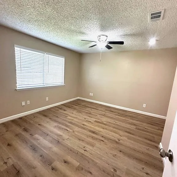 17712 Northhagen Dr — Photo 6