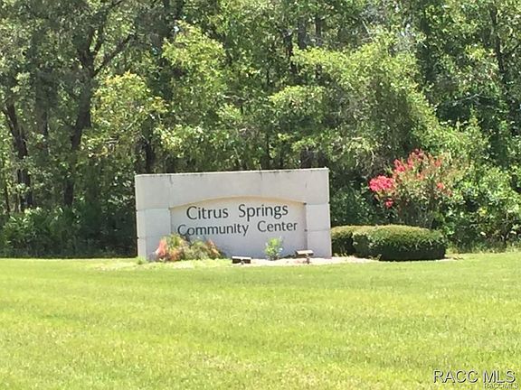 3rd image of 10244 N Sabre Dr