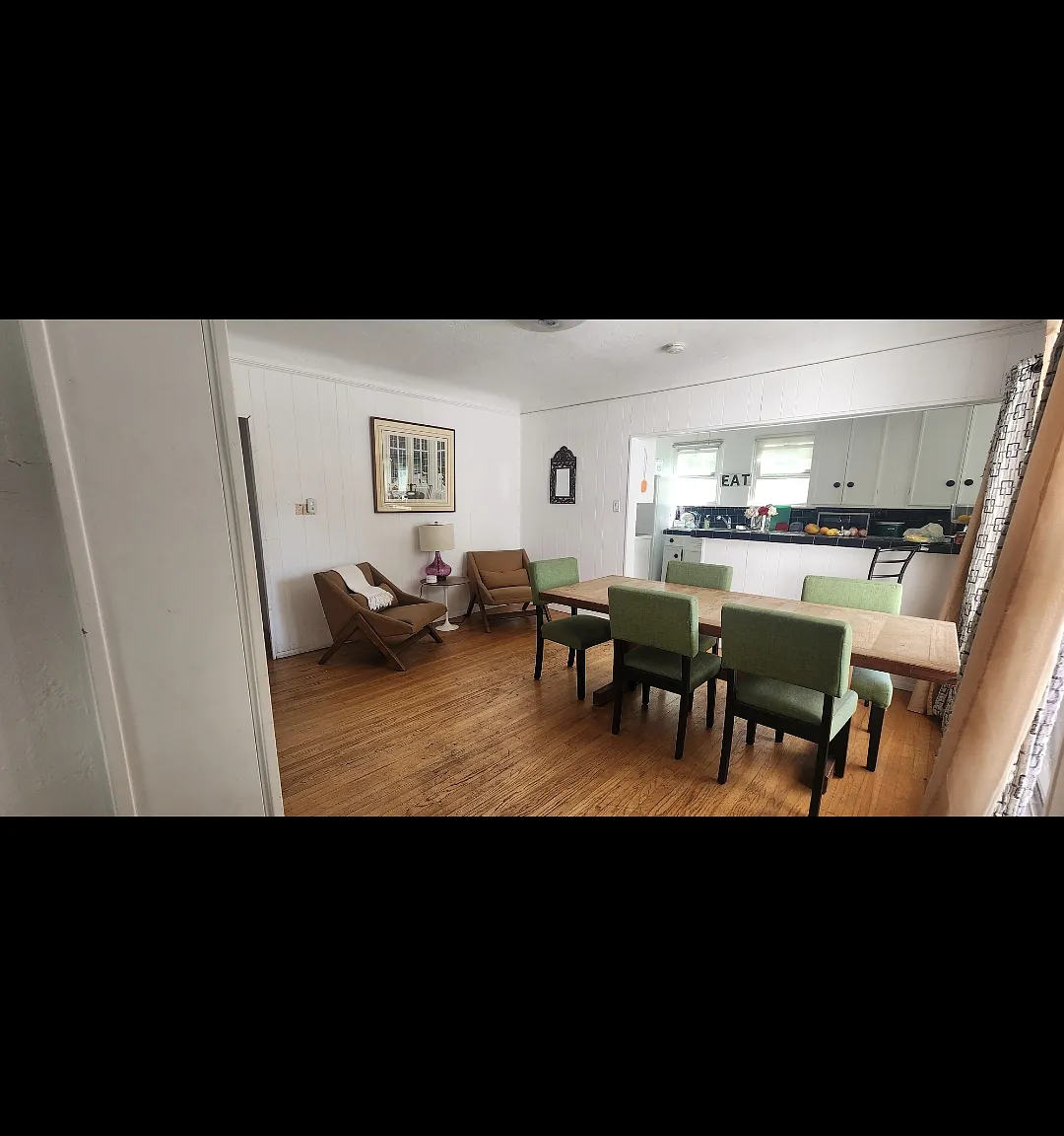 1176 S Hayworth Ave — Photo 4