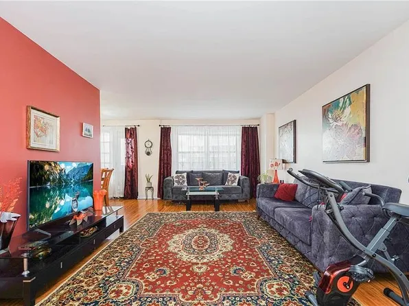 2630 Cropsey Ave APT 8D, Brooklyn, NY 11214