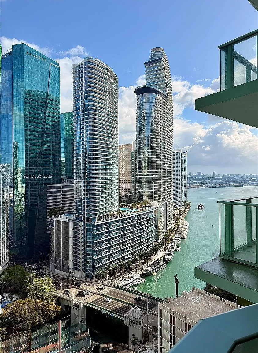 1 bed, 1.0 bath, 670 sqft, $3,500 — Photo 1
