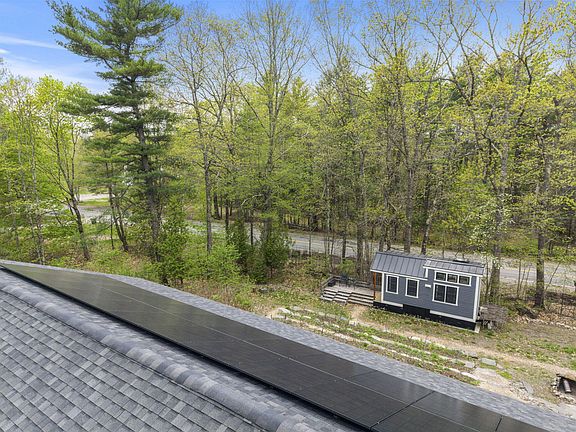 5th image of 1773 Hudson Road