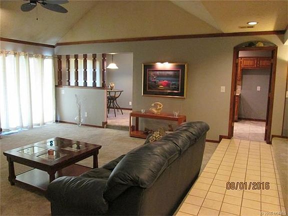 View to kitchen and breakfast nook.