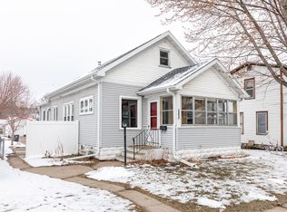 2123 Kane St, La Crosse, WI 54603