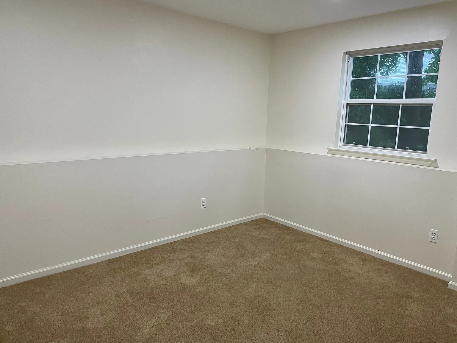 3 bed, 2.5 bath, 1418 sqft, $5,000 — Photo 4