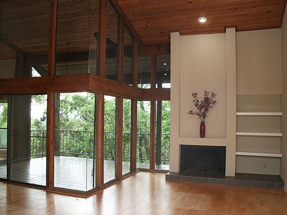 1st image of 8200 Neely Dr APT 253