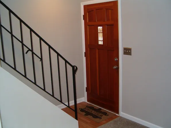 2007 Des Moines St, Des Moines, IA 50317