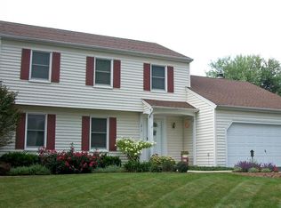 1812 Rita Ave, St Charles, IL 60174