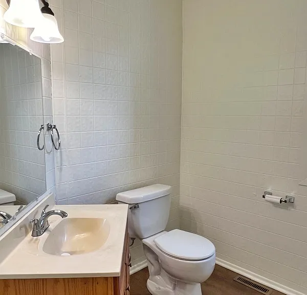 34 N Tremont St — Photo 8