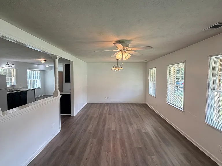 1796 Hickory St SE — Photo 3