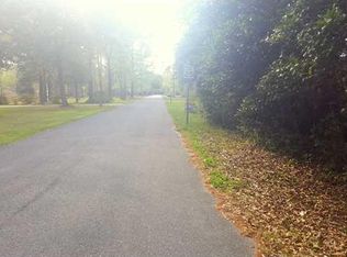 2318 Burgett Rd, Mobile, AL 36605