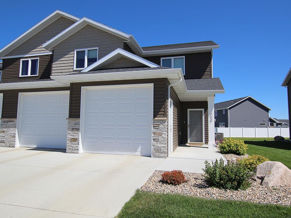 1st image of 3637 Meridian Dr