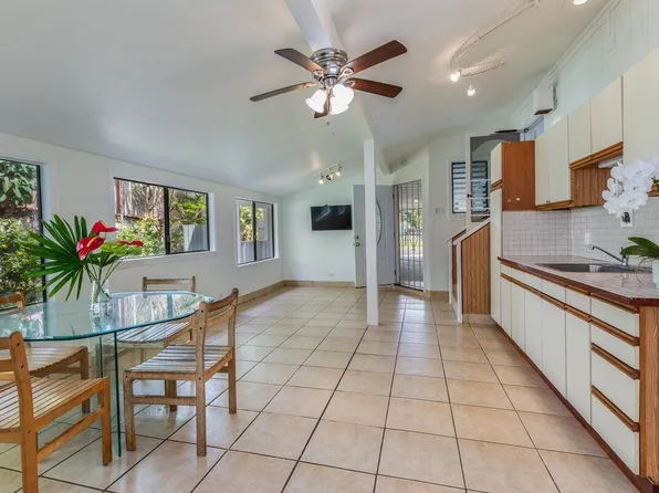1637 Kuahale St, Kapaa, HI 96746
