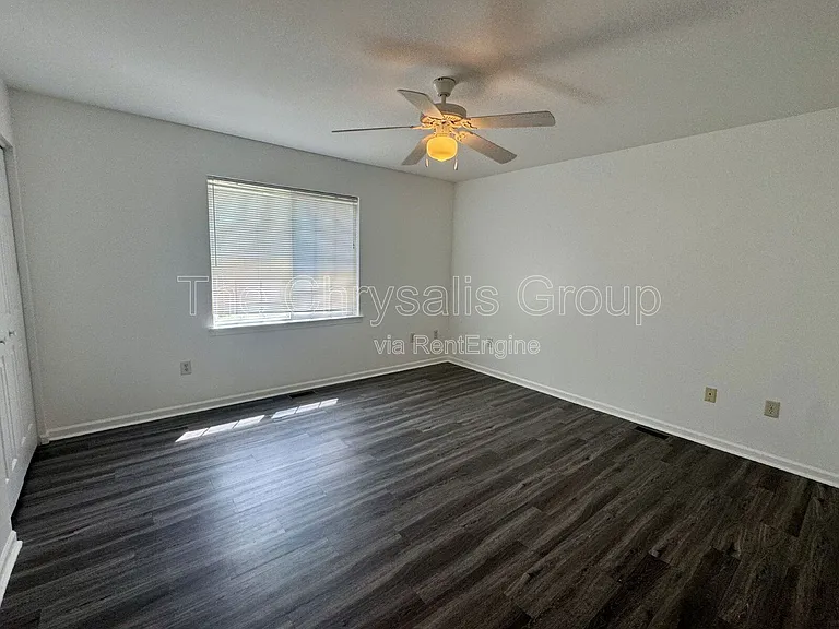 2229 State St — Photo 7