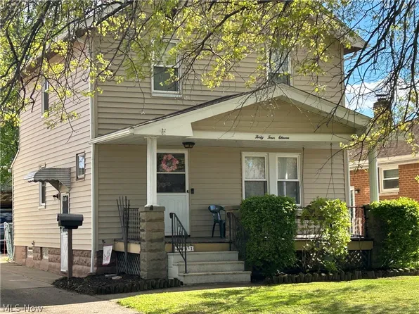 4411 Maplecrest Ave, Parma, OH 44134