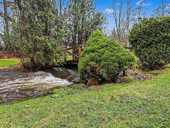 4th image of 53 Minges Rd W