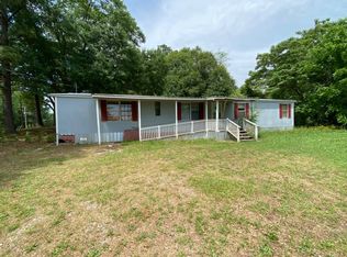 46 Hospital Rd, Commerce, GA 30529