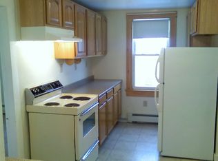 206 Nashua St #C, Milford, NH 03055