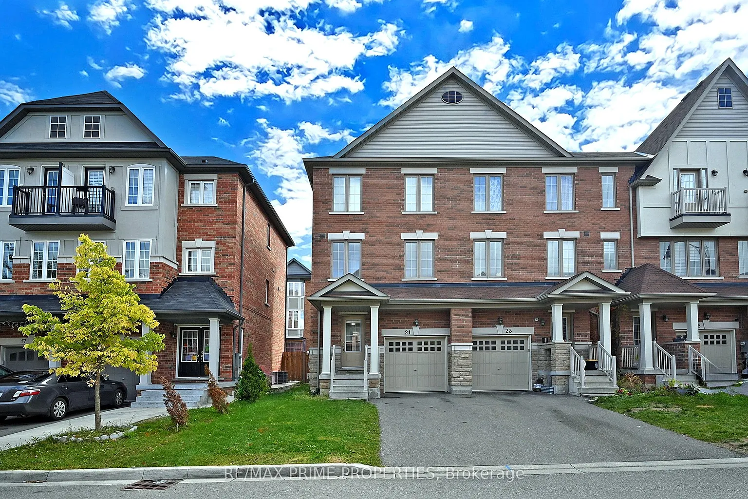 21 Sprucewood Rd photo 1