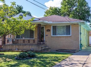 6705 Biddulph Rd, Brooklyn, OH 44144