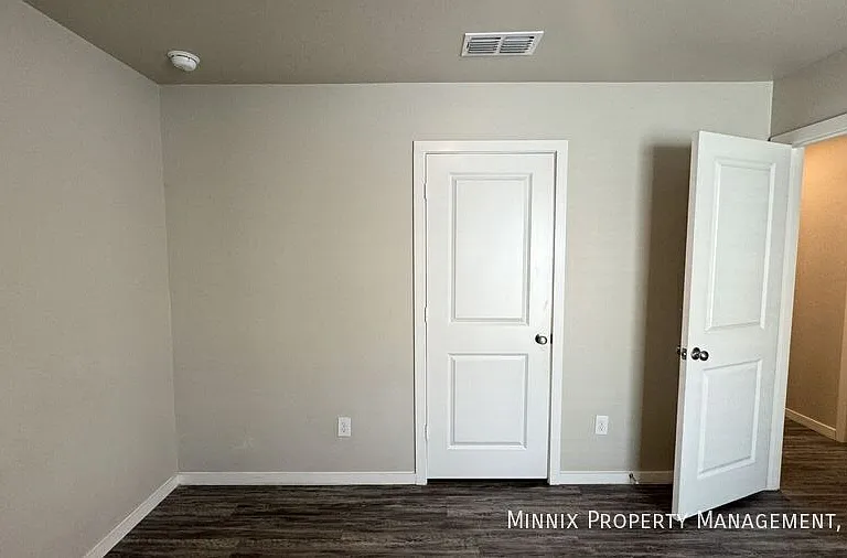 8920 20th St — Photo 14
