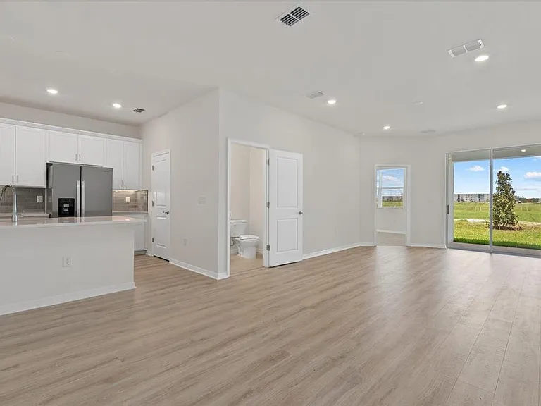 7566 Sea Oak Ct — Photo 6