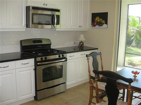4th image of 4943 Newport News Cir
