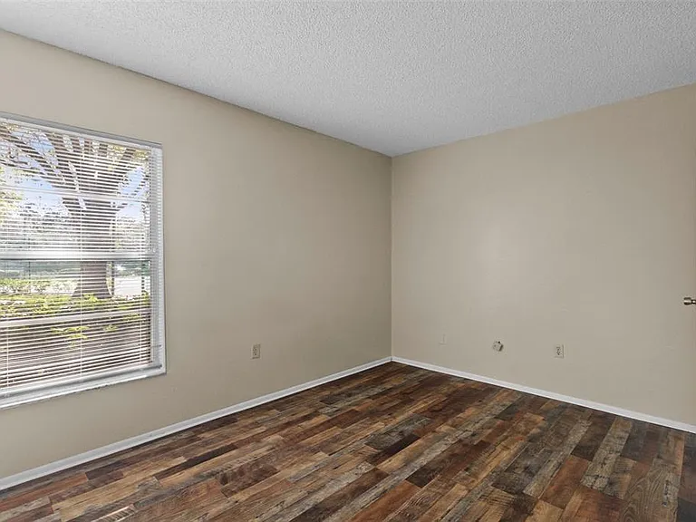 14419 Hanging Moss Cir #101 — Photo 18