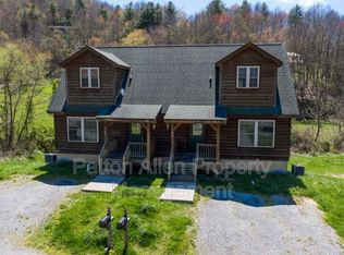 164 Travelers Poin, Waynesville, NC 28785