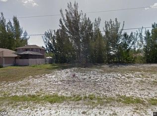 2727 SW 17th Pl, Cape Coral, FL 33914
