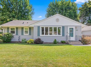 3786 Howard Ave N, White Bear Lake, MN 55110