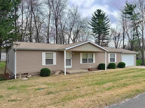 315 Doyle Ave, Loogootee, IN 47553