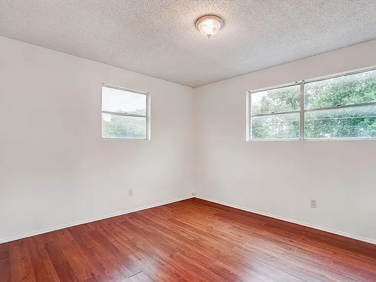 714 Martindale Rd — Photo 20